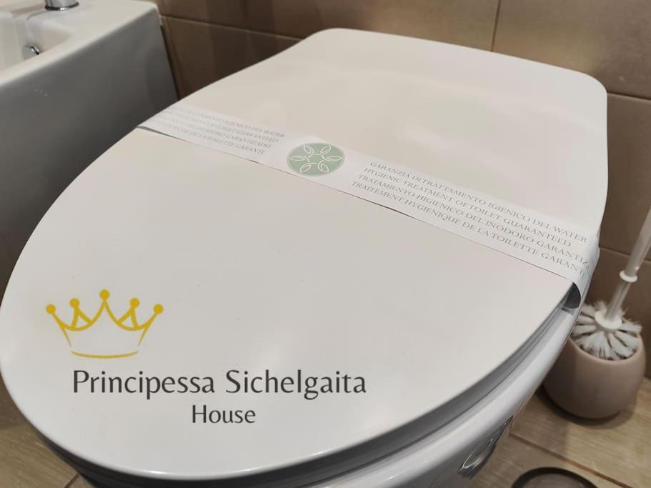 萨莱诺Principessa Sichelgaita House别墅 外观 照片